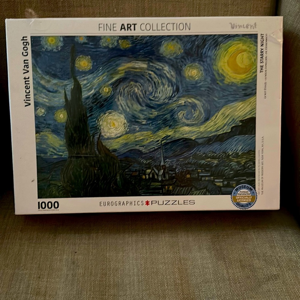New sealed Starry Night puzzle 1000 pieces.